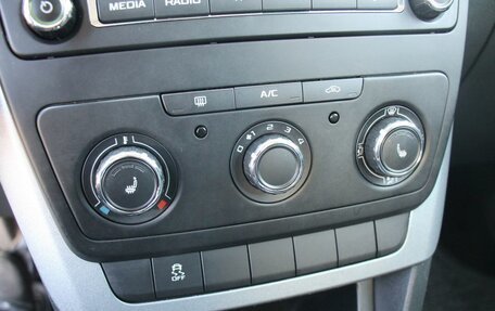 Skoda Yeti I рестайлинг, 2014 год, 1 239 000 рублей, 15 фотография