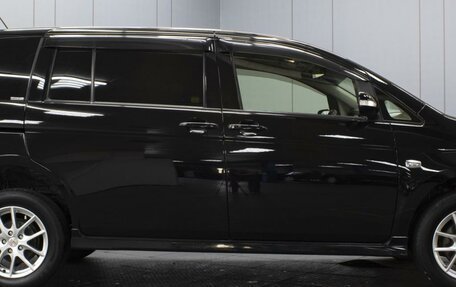 Toyota ISis I, 2013 год, 1 290 000 рублей, 5 фотография