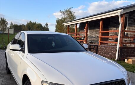 Audi A4, 2010 год, 1 000 000 рублей, 2 фотография