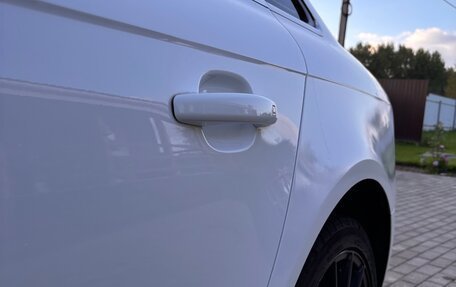Audi A4, 2010 год, 1 000 000 рублей, 14 фотография