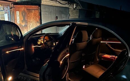 Toyota Avensis III рестайлинг, 2007 год, 650 000 рублей, 9 фотография