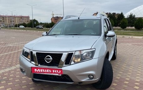 Nissan Terrano III, 2016 год, 1 300 000 рублей, 2 фотография