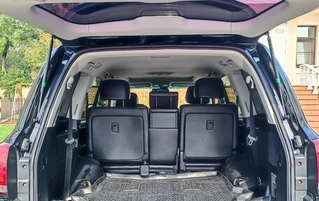 Toyota Land Cruiser 200, 2011 год, 3 000 000 рублей, 6 фотография