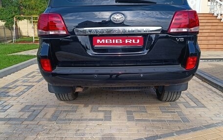 Toyota Land Cruiser 200, 2011 год, 3 000 000 рублей, 5 фотография