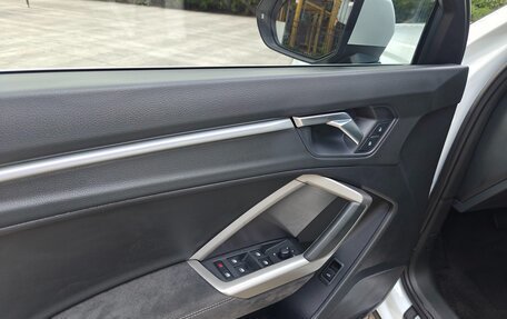 Audi Q3, 2022 год, 2 592 000 рублей, 22 фотография