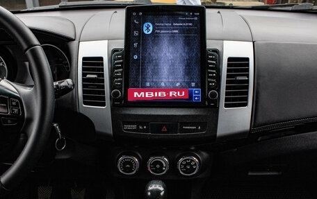 Mitsubishi Outlander III рестайлинг 3, 2011 год, 1 149 000 рублей, 7 фотография