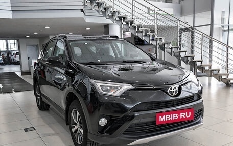 Toyota RAV4, 2018 год, 2 050 000 рублей, 7 фотография