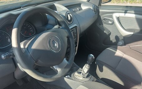 Renault Duster I рестайлинг, 2014 год, 770 000 рублей, 10 фотография