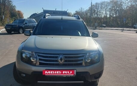 Renault Duster I рестайлинг, 2014 год, 770 000 рублей, 2 фотография