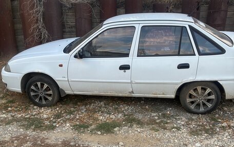 Daewoo Nexia I рестайлинг, 2012 год, 220 000 рублей, 3 фотография
