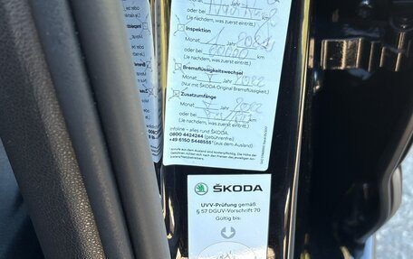 Skoda Octavia RS, 2019 год, 2 800 000 рублей, 15 фотография