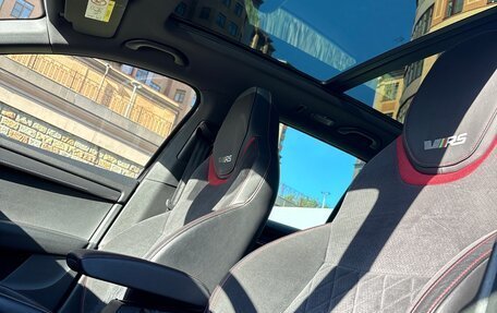Skoda Octavia RS, 2019 год, 2 800 000 рублей, 13 фотография