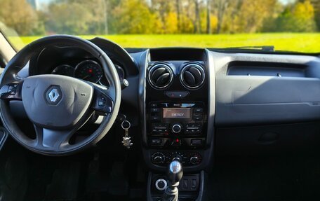 Renault Duster I рестайлинг, 2017 год, 1 265 000 рублей, 36 фотография