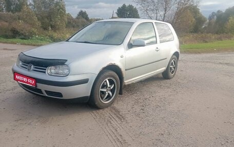 Volkswagen Golf IV, 2000 год, 250 000 рублей, 4 фотография