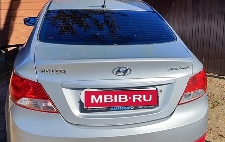 Hyundai Solaris II рестайлинг, 2011 год, 830 000 рублей, 7 фотография