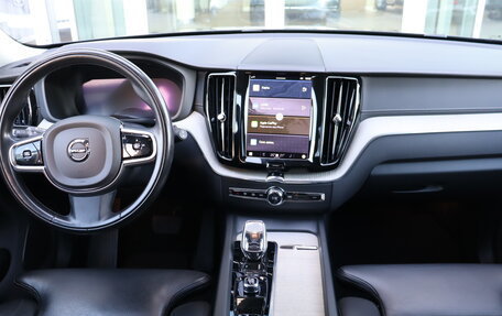 Volvo XC60 II, 2021 год, 3 900 000 рублей, 10 фотография