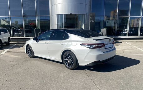 Toyota Camry, 2021 год, 3 000 000 рублей, 7 фотография