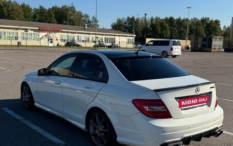 Mercedes-Benz C-Класс, 2011 год, 1 600 000 рублей, 3 фотография