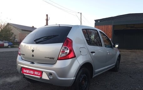 Renault Sandero I, 2013 год, 500 000 рублей, 5 фотография