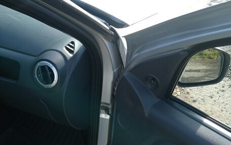 Renault Sandero I, 2013 год, 500 000 рублей, 16 фотография