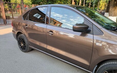 Volkswagen Polo VI (EU Market), 2015 год, 910 000 рублей, 9 фотография