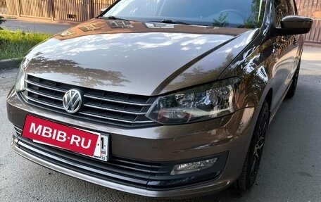 Volkswagen Polo VI (EU Market), 2015 год, 910 000 рублей, 4 фотография