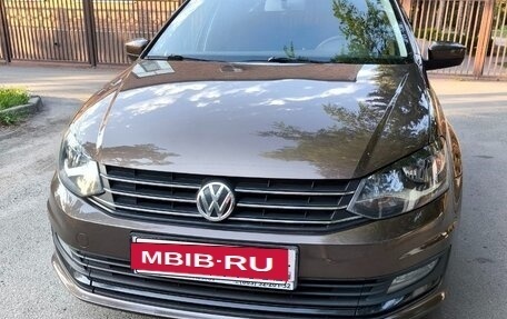 Volkswagen Polo VI (EU Market), 2015 год, 910 000 рублей, 3 фотография