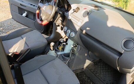 Mitsubishi Colt VI рестайлинг, 2005 год, 195 000 рублей, 23 фотография