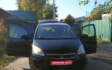 Mitsubishi Colt VI рестайлинг, 2005 год, 195 000 рублей, 20 фотография