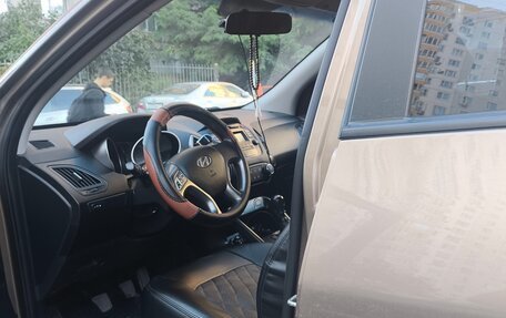Hyundai ix35 I рестайлинг, 2013 год, 1 240 000 рублей, 8 фотография