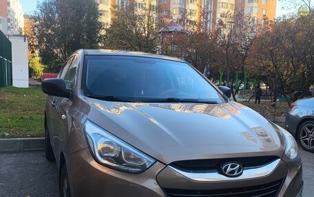 Hyundai ix35 I рестайлинг, 2013 год, 1 240 000 рублей, 3 фотография