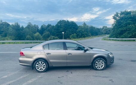 Volkswagen Passat B7, 2012 год, 1 099 000 рублей, 3 фотография