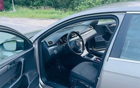 Volkswagen Passat B7, 2012 год, 1 099 000 рублей, 9 фотография