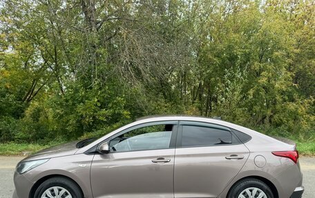 Hyundai Solaris II рестайлинг, 2021 год, 1 220 000 рублей, 2 фотография
