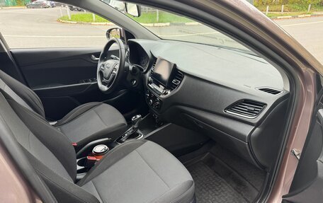 Hyundai Solaris II рестайлинг, 2021 год, 1 220 000 рублей, 9 фотография