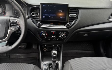 Hyundai Solaris II рестайлинг, 2021 год, 1 220 000 рублей, 16 фотография