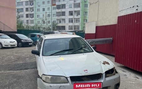 Nissan Expert, 2002 год, 80 000 рублей, 2 фотография