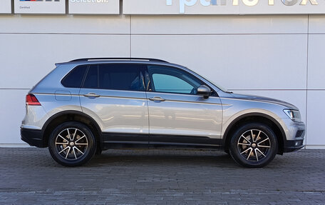 Volkswagen Tiguan II, 2018 год, 1 950 000 рублей, 8 фотография