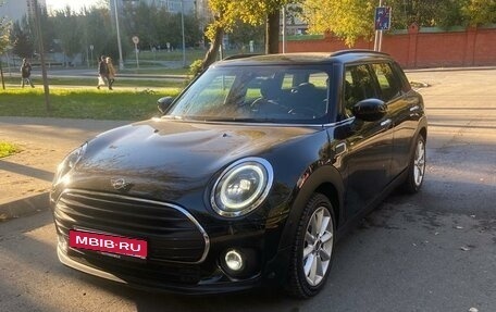 MINI Clubman, 2021 год, 2 940 000 рублей, 3 фотография