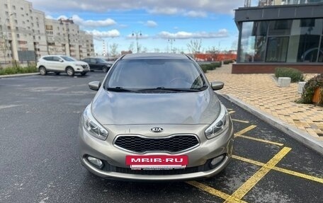 KIA cee'd III, 2014 год, 1 000 000 рублей, 8 фотография