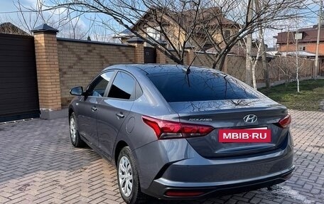 Hyundai Solaris II рестайлинг, 2021 год, 1 320 000 рублей, 5 фотография