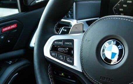 BMW X7, 2023 год, 23 990 000 рублей, 30 фотография
