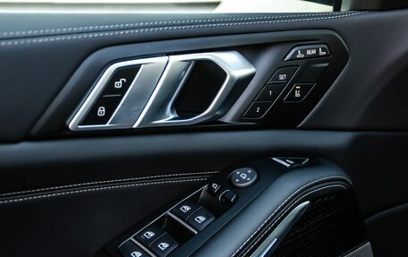 BMW X7, 2023 год, 23 990 000 рублей, 39 фотография