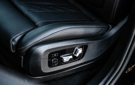 BMW X7, 2023 год, 23 990 000 рублей, 38 фотография