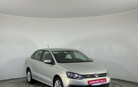 Volkswagen Polo VI (EU Market), 2015 год, 1 050 000 рублей, 2 фотография