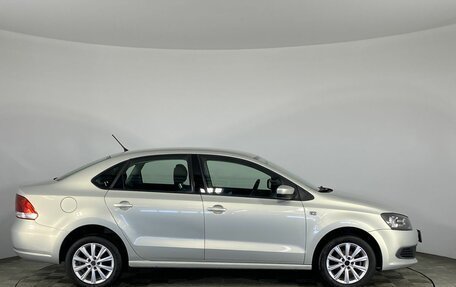 Volkswagen Polo VI (EU Market), 2015 год, 1 050 000 рублей, 10 фотография