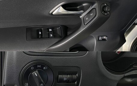 Volkswagen Polo VI (EU Market), 2015 год, 1 050 000 рублей, 18 фотография