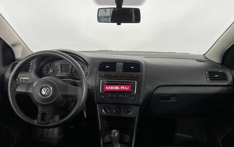 Volkswagen Polo VI (EU Market), 2015 год, 1 050 000 рублей, 15 фотография