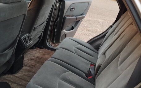 Toyota Harrier, 1998 год, 600 000 рублей, 4 фотография