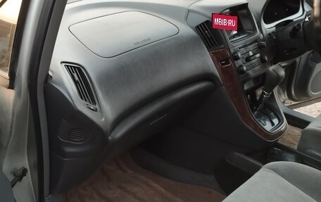 Toyota Harrier, 1998 год, 600 000 рублей, 5 фотография